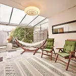 In Thun, Modern, Spacious, Perfect Location * Thun