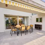 In Thun, Modern, Spacious, Perfect Location Chalet *