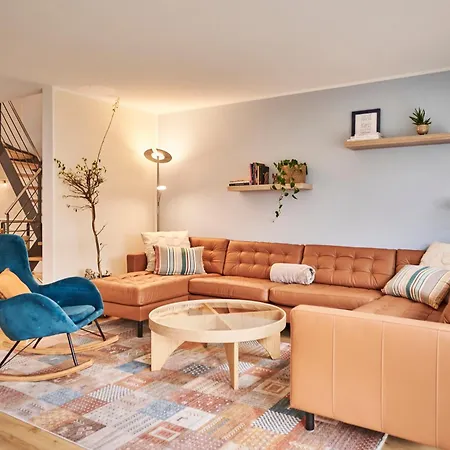 In Thun, Modern, Spacious, Perfect Location Chalet