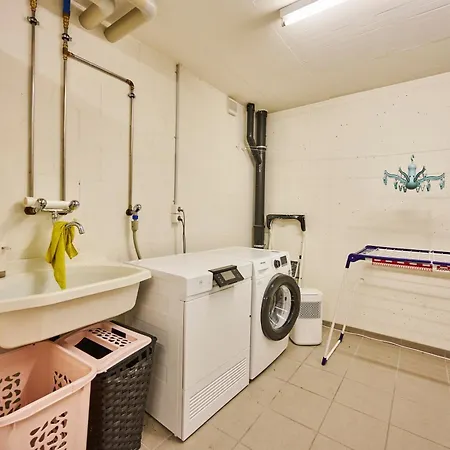 In Thun, Modern, Spacious, Perfect Location Dağ evi Thun