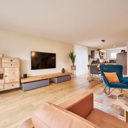 Chalé In Thun, Modern, Spacious, Perfect Location *