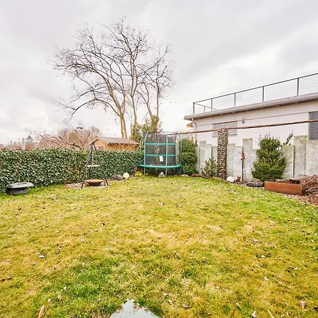 In Thun, Modern, Spacious, Perfect Location Chalet *