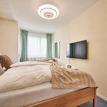 Chalet In Thun, Modern, Spacious, Perfect Location Thun