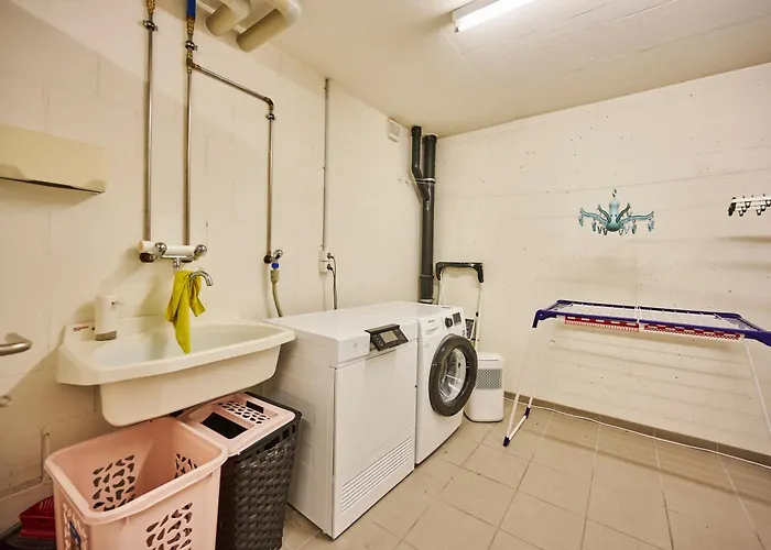 In Thun, Modern, Spacious, Perfect Location Domek alpejski Thun