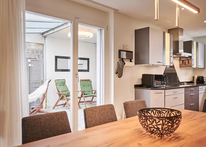 In Thun, Modern, Spacious, Perfect Location Dağ evi Thun