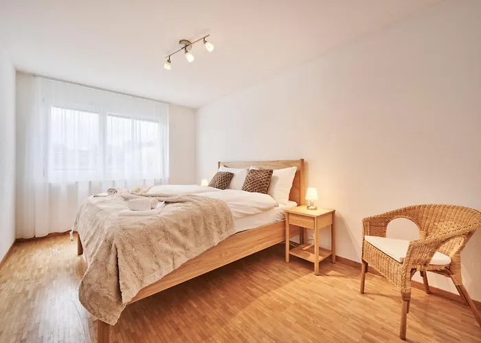 In Thun, Modern, Spacious, Perfect Location Chalet Thun