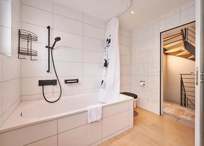 Domek alpejski In Thun, Modern, Spacious, Perfect Location *