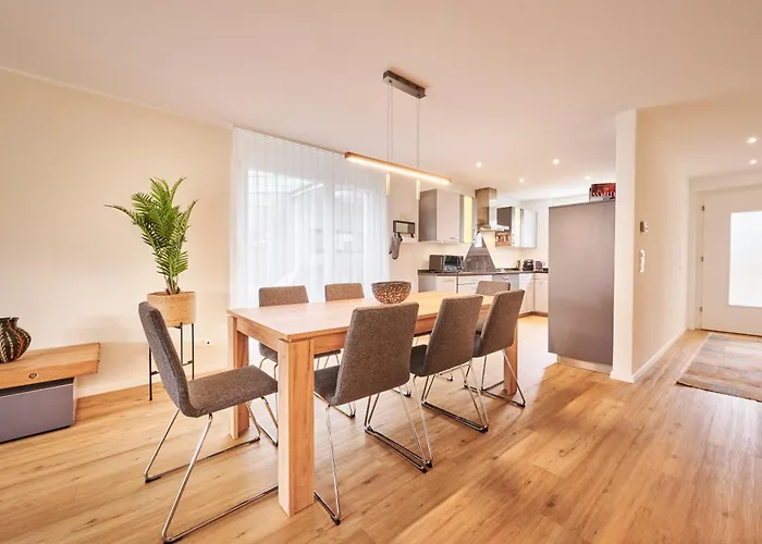 Dağ evi In Thun, Modern, Spacious, Perfect Location Thun