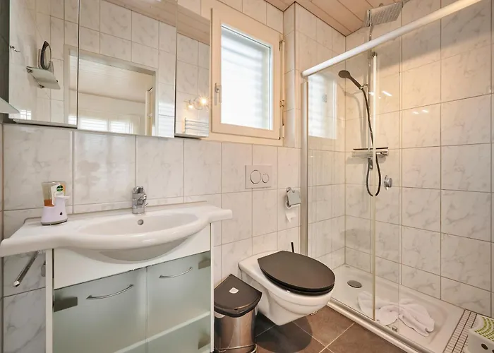 Domek alpejski In Thun, Modern, Spacious, Perfect Location *
